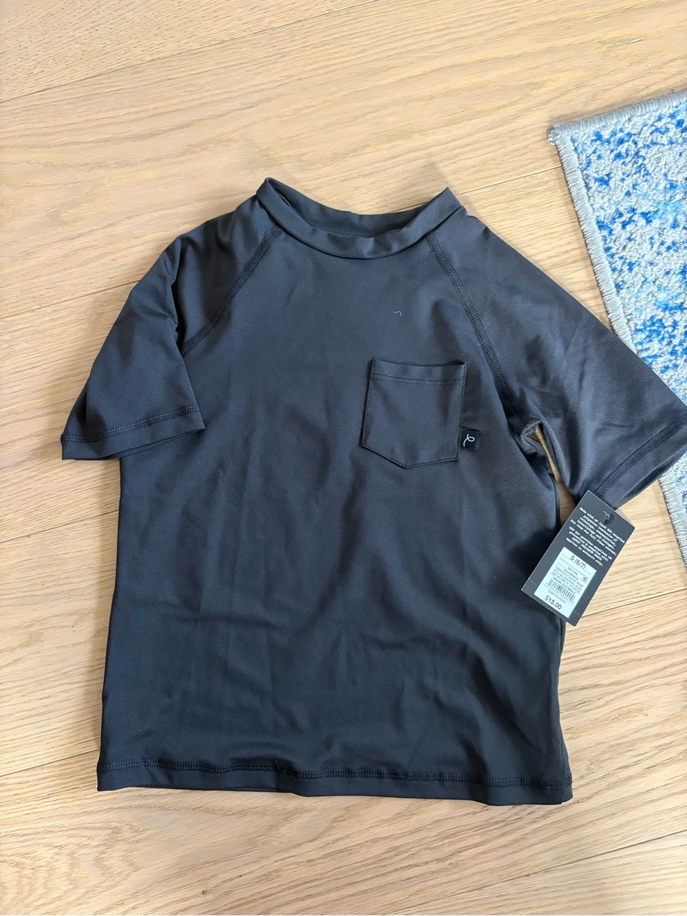 Art and Class rash guard - size small 6/7)